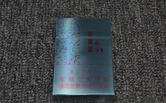 黃鶴樓游泳回歸，爺爺輩最喜愛的香煙品牌